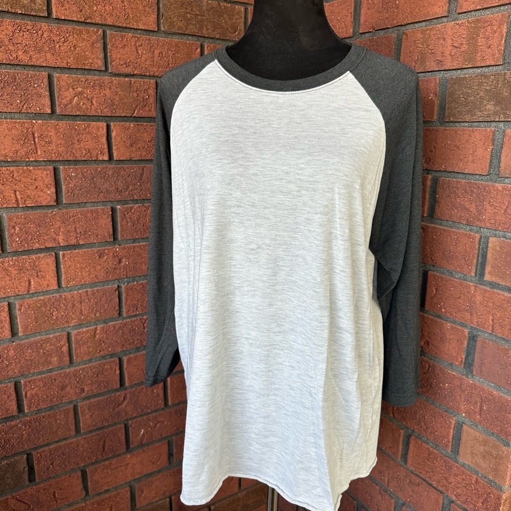Women’s Baseball Shirt, White & Black, Size L